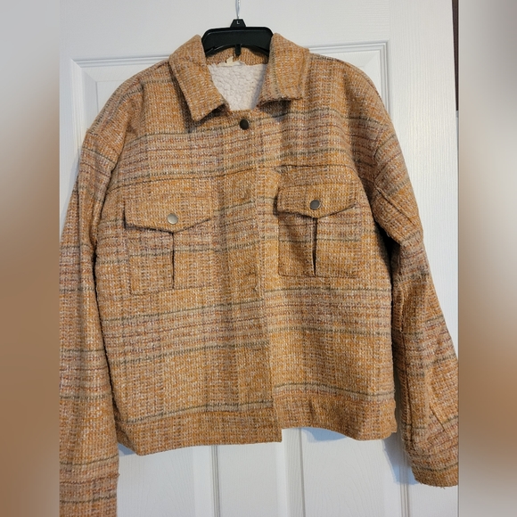 Jacket - Picture 2 of 3